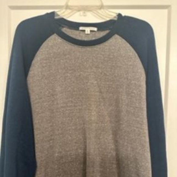 Threads 4 Thought Sweater - Picture 1 of 2